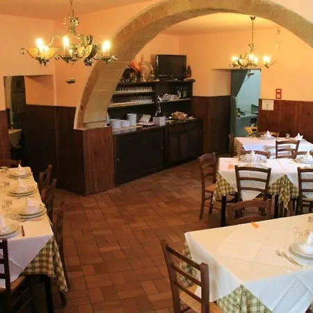 Guerrin Meschino מלון 3*