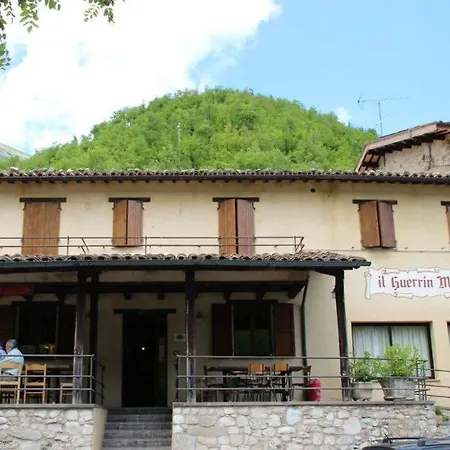 מלון Guerrin Meschino